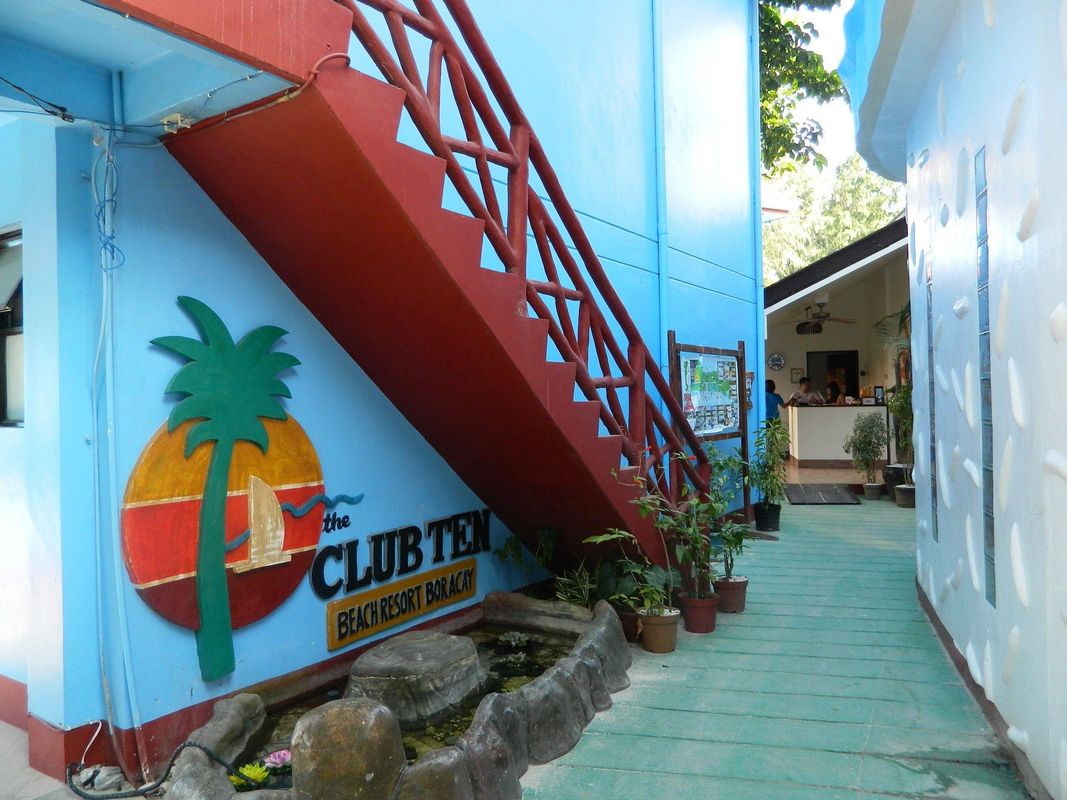 Club Ten Beach Resort фото 5