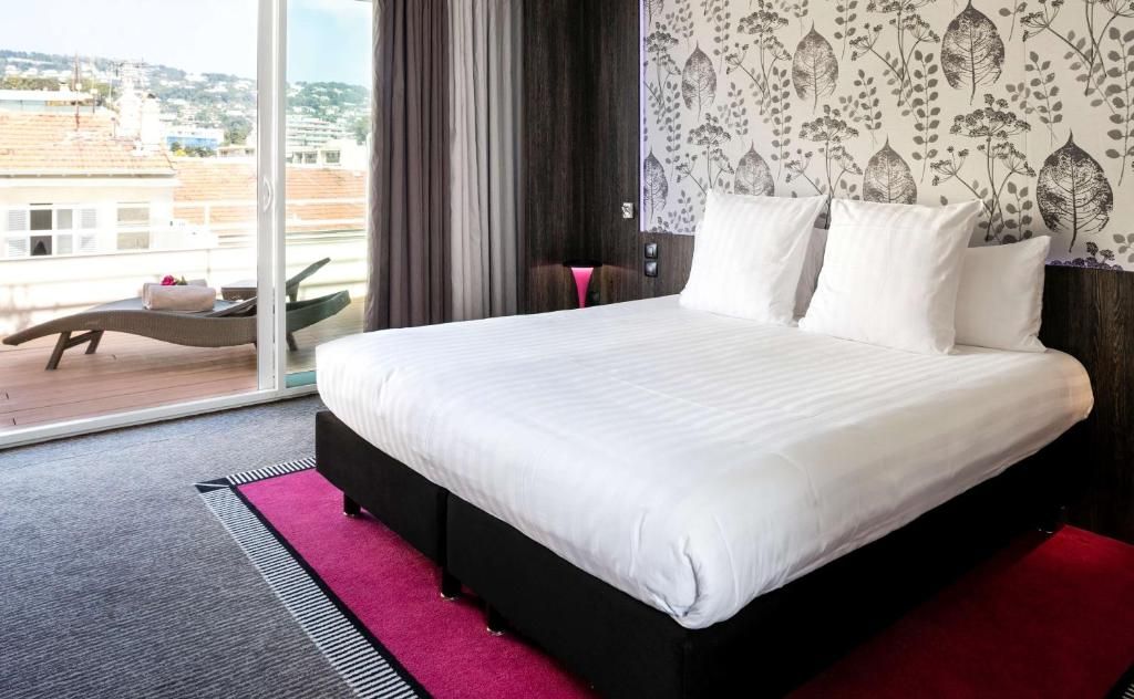 Best Western Plus Le Patio des Artistes Wellness Jacuzzi фото 49