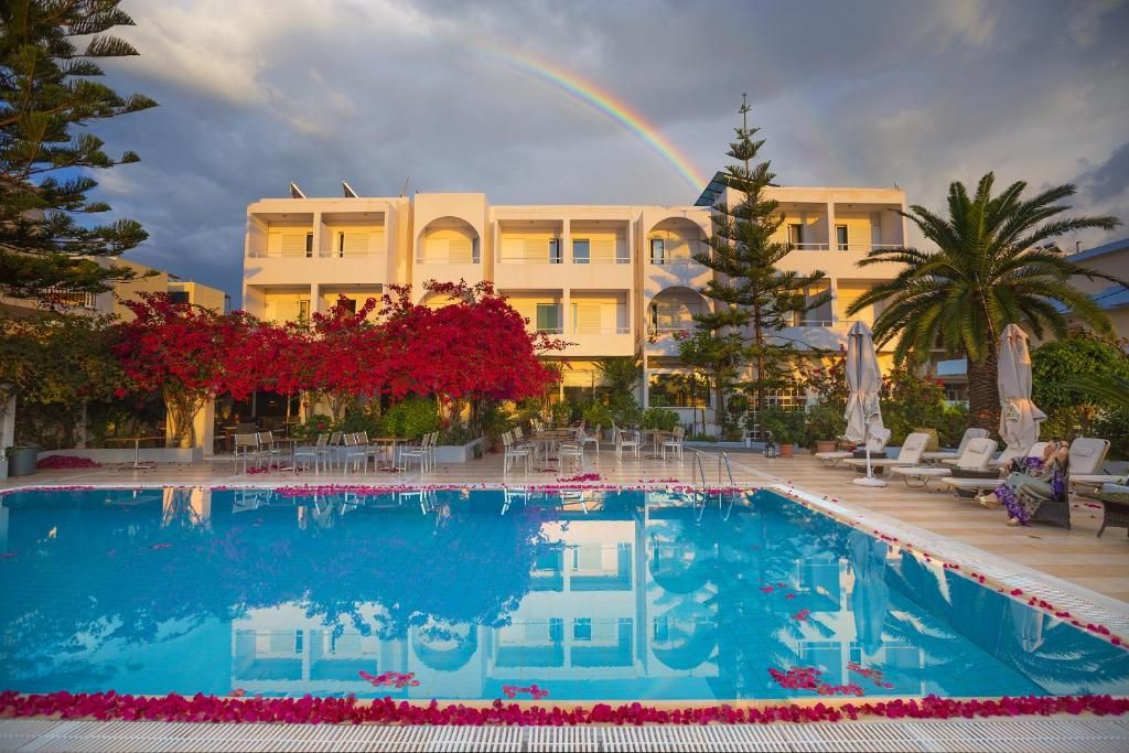 Kyparissia Beach Hotel фото 2