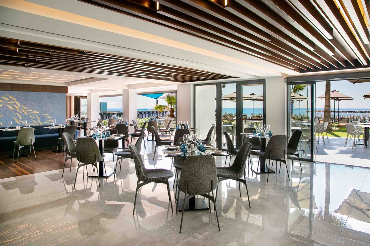 Mercure Larnaca Beach Resort фото 7