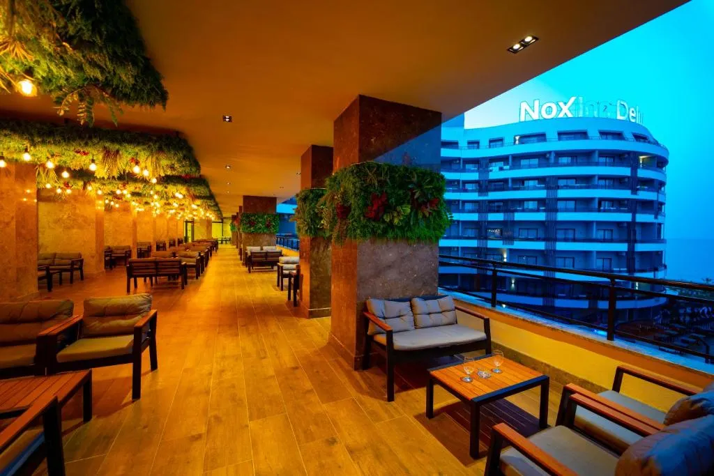 NoxInn Deluxe Hotel фото 141