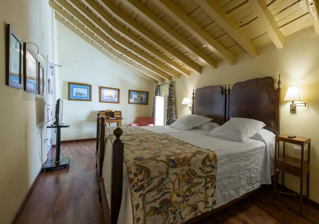 Hotel Las Casas de La Judería фото 9