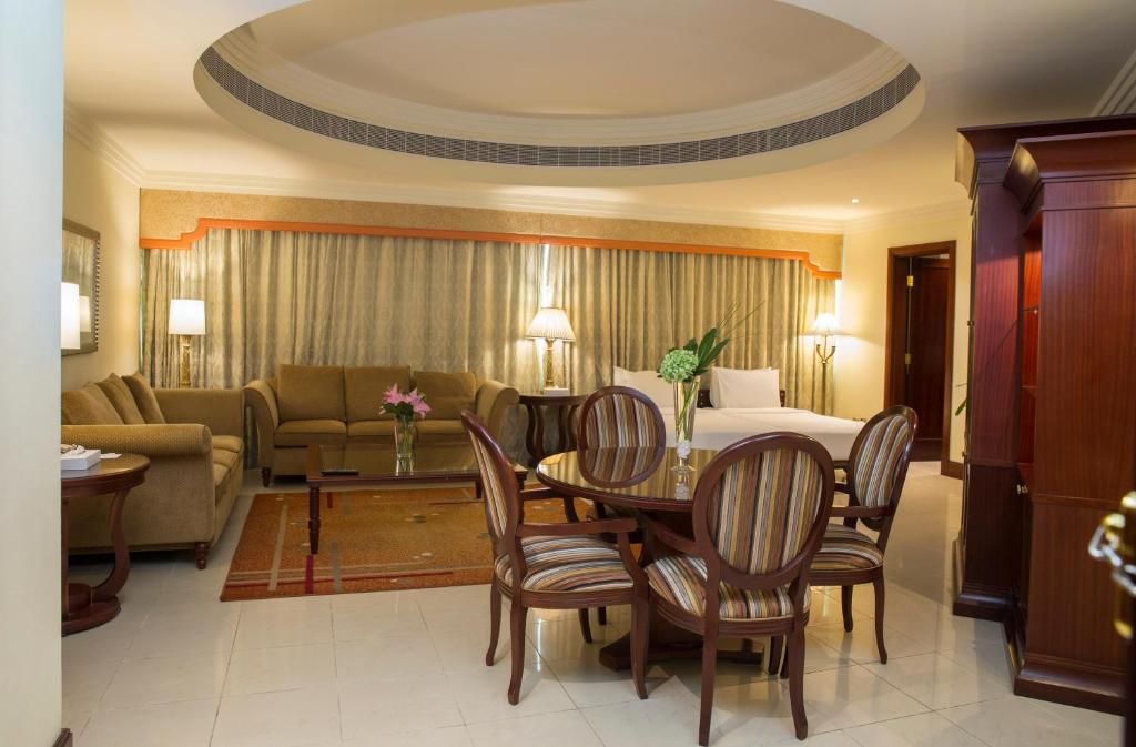 City Seasons Suites фото 30