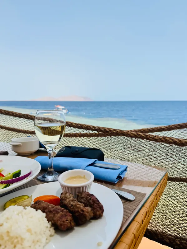 Grand Rotana Resort & Spa фото 85