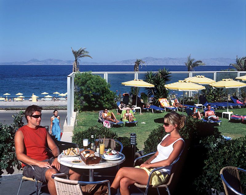 Belvedere Beach Hotel фото 49