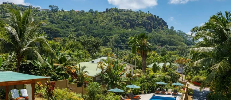 Фото отеля Eden Hills Residence