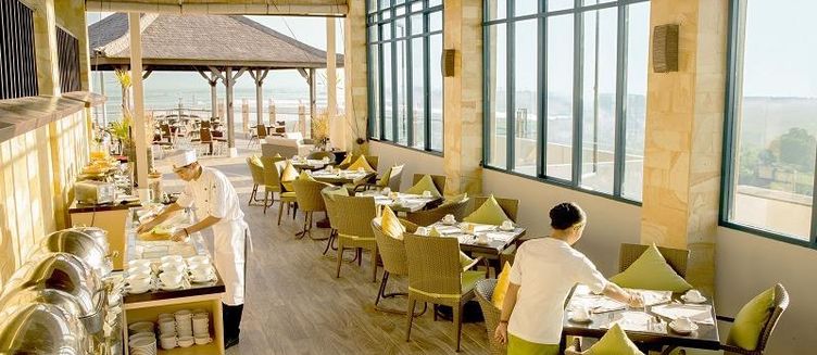 Фото отеля Bali Bay View Suites