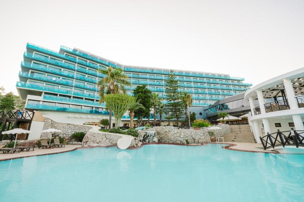 Calypso Beach Hotel фото 36