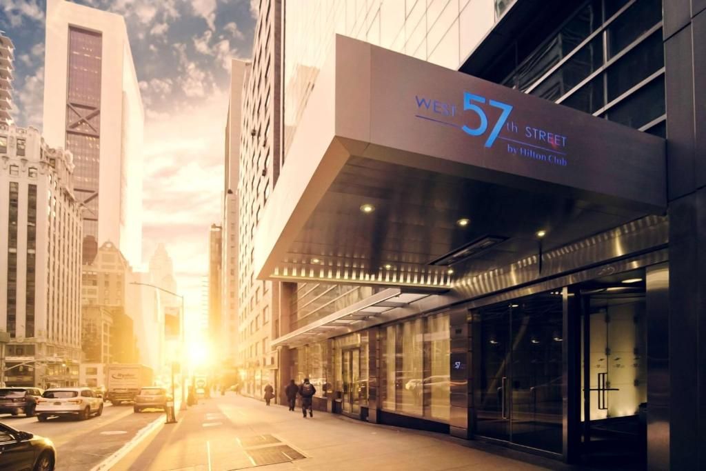 West 57th Street By Hilton Club фото 1