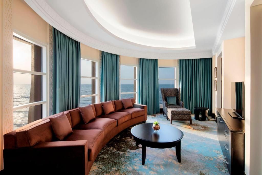 Sheraton Sharjah Beach Resort & Spa фото 123