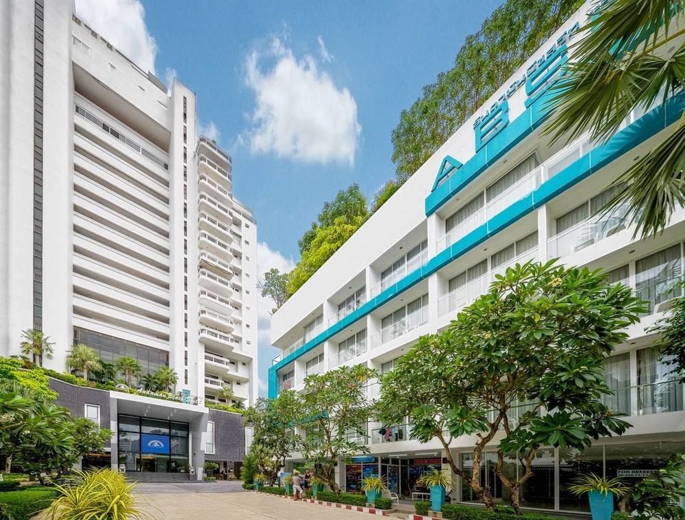 Andaman Beach Suites Hotel фото 90