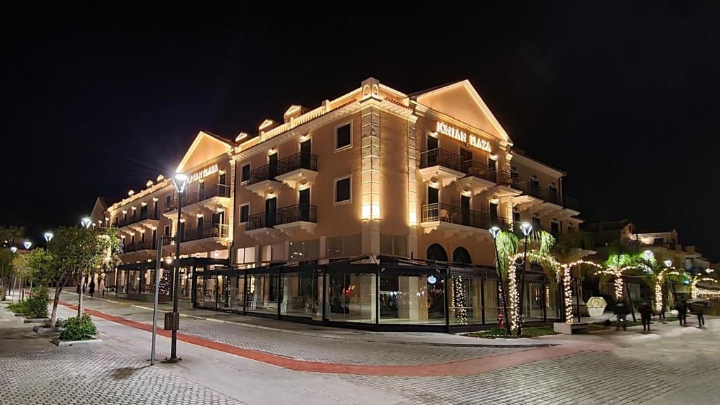 Ionian Plaza фото 2