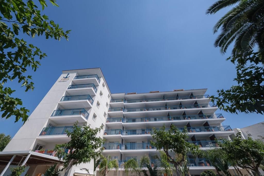Ancora Salou La Siesta Apartments фото 22