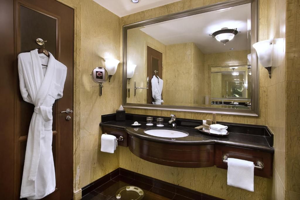 Jood Palace Hotel Dubai фото 48