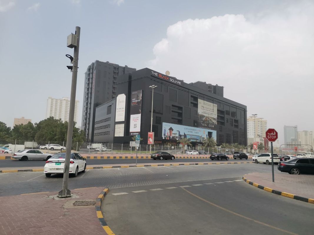 Ramada Hotel & Suites by Wyndham Ajman фото 102