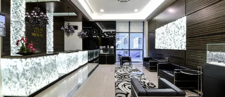 Фото отеля Opera Suite Hotel