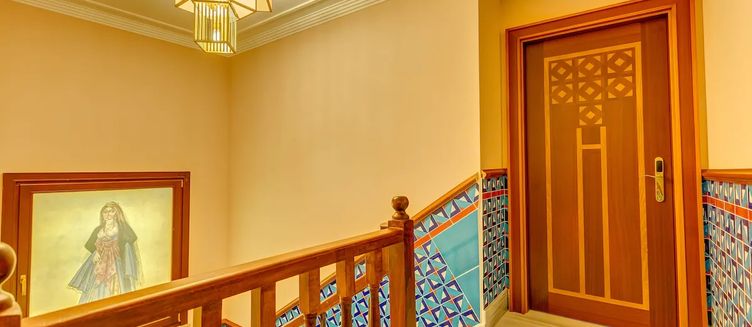Фото отеля Lalahan Hotel