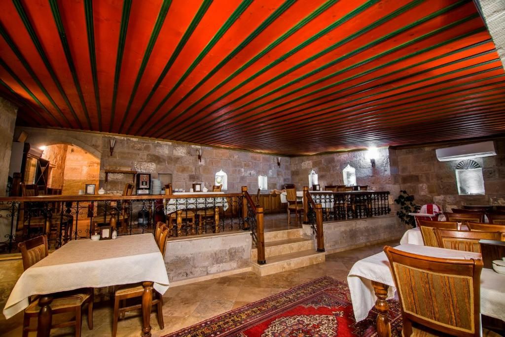 Elegance Cave Suites фото 8