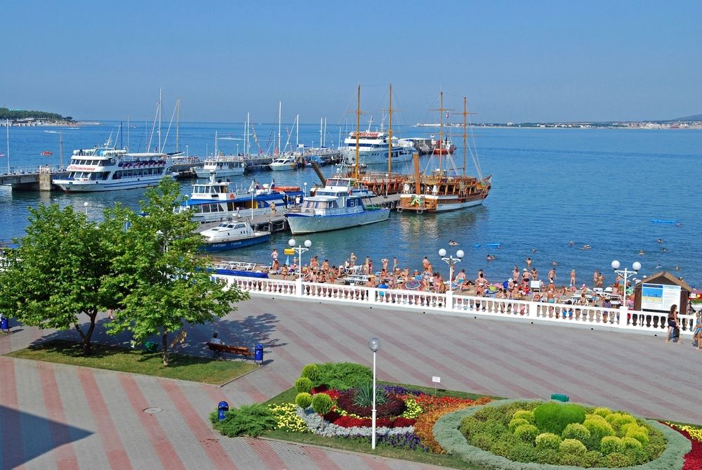 Гостевой дом «Salvador Holiday Hotel & Aqua-zone» фото 2