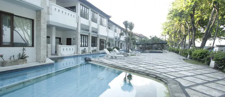 Фото отеля Alit Beach Resort and Villas