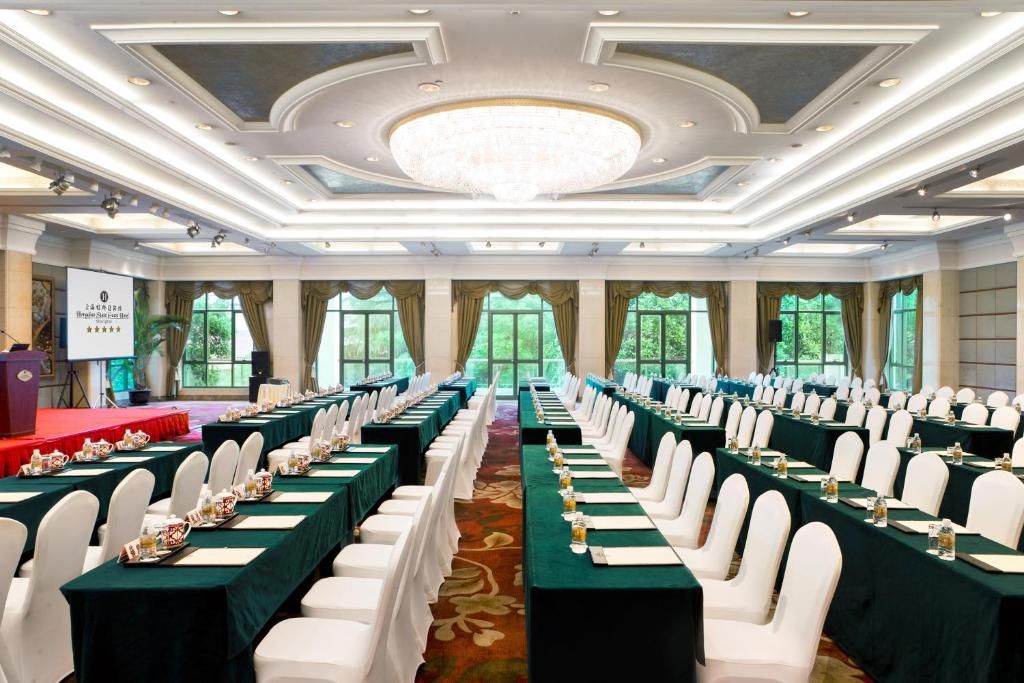 Hong Qiao State Guest фото 80