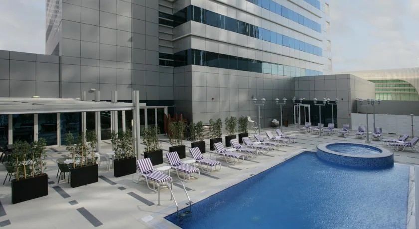 Premier Inn Abu Dhabi Capital Centre фото 0