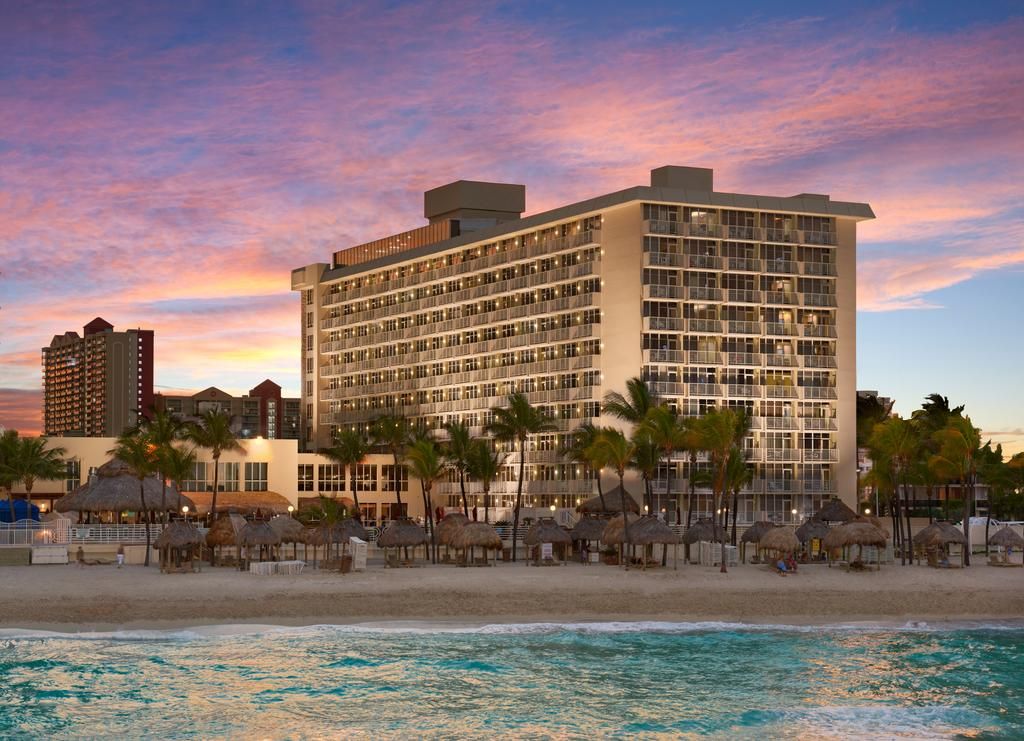 Newport Beachside Hotel & Resort фото 0