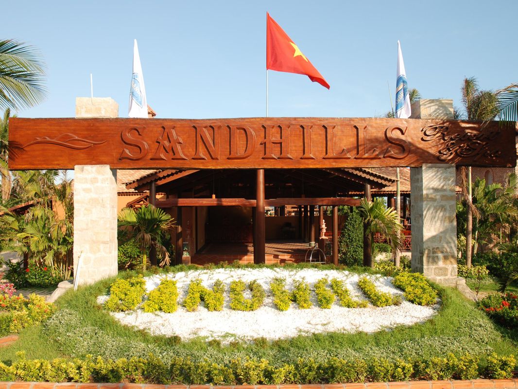 Sandhills Beach Resort & Spa фото 22