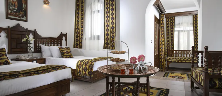 Фото отеля Royal Holiday Beach Resort & Casino