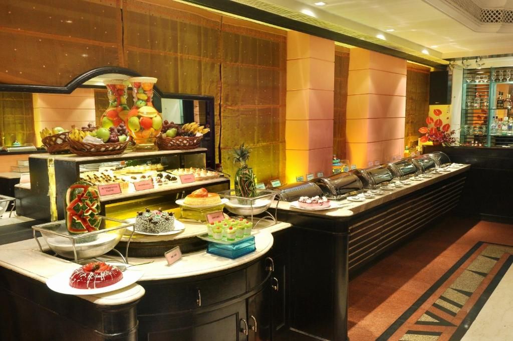 Fariyas Hotel Mumbai фото 49