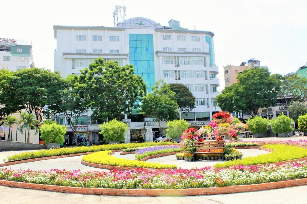 Liberty Hotel Saigon Greenview фото 52