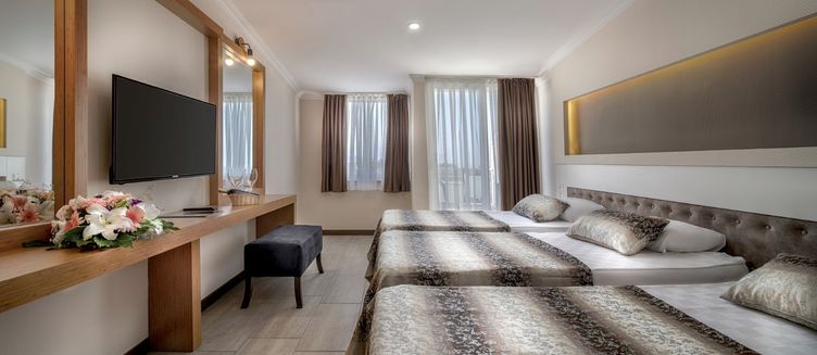 Фото отеля Rox Resort Hotel