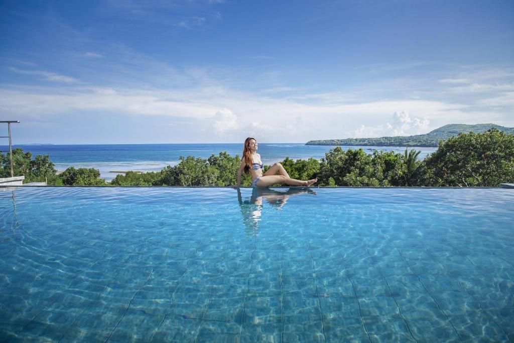 Ocean Suites Bohol Boutique Hotel фото 46