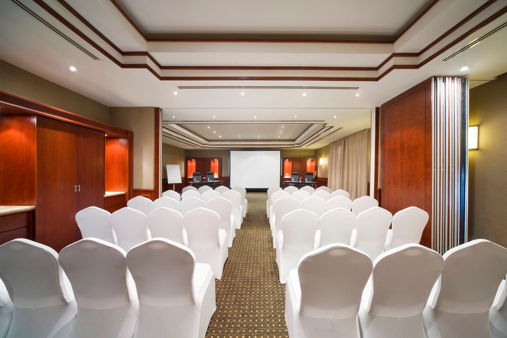 Hilton Al Hamra Beach & Golf Resort фото 100