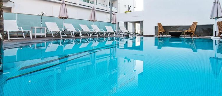 Фото отеля Kahlua Hotel & Suites