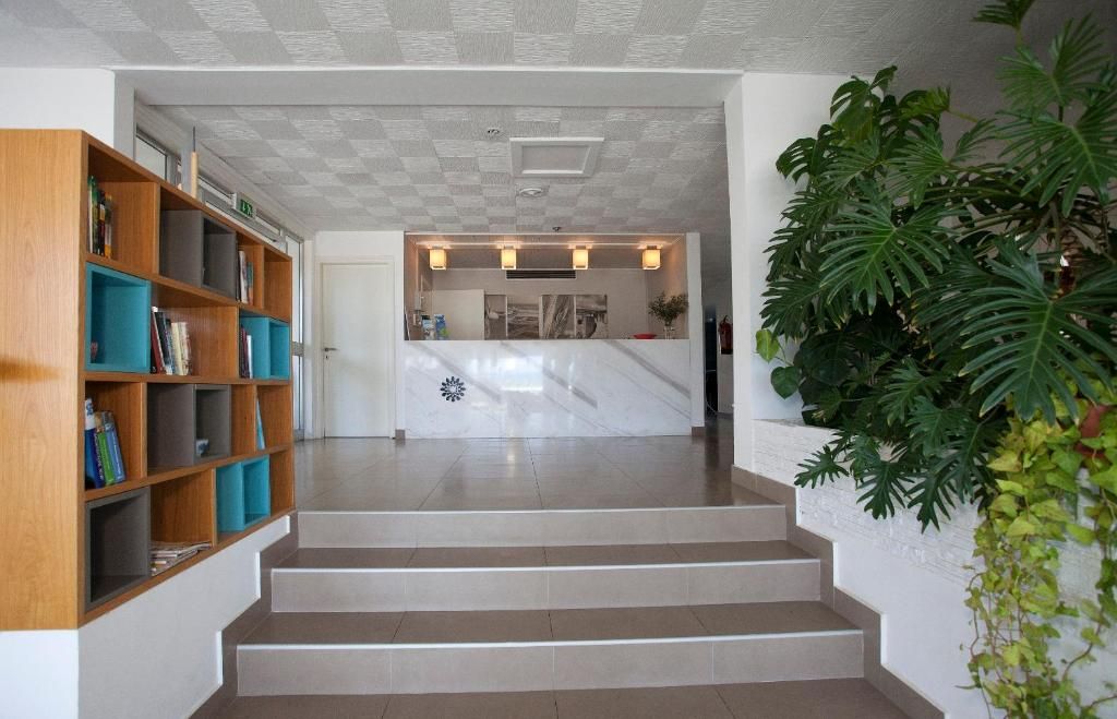 Costantiana Beach Hotel Apartments фото 36