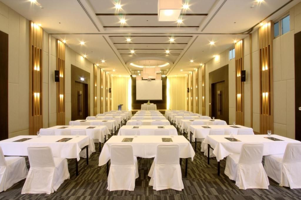 Kantary Beach Hotel Villas & Suites фото 74
