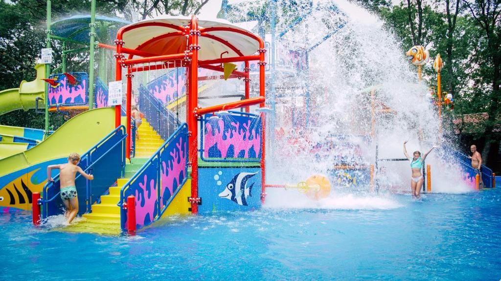 Dolce Vita Sunshine Resort All Inclusive - Free Aquapark & Beach фото 30