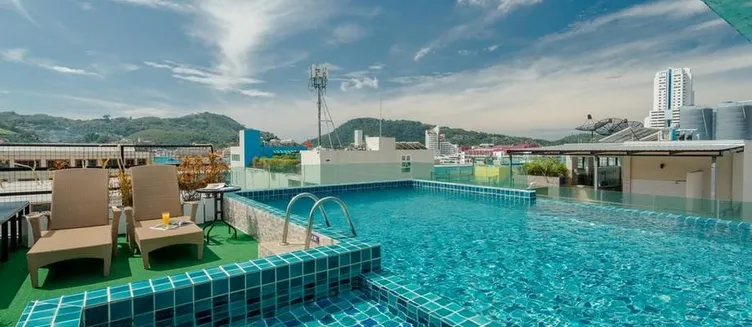 Фото отеля Patong Buri Resort