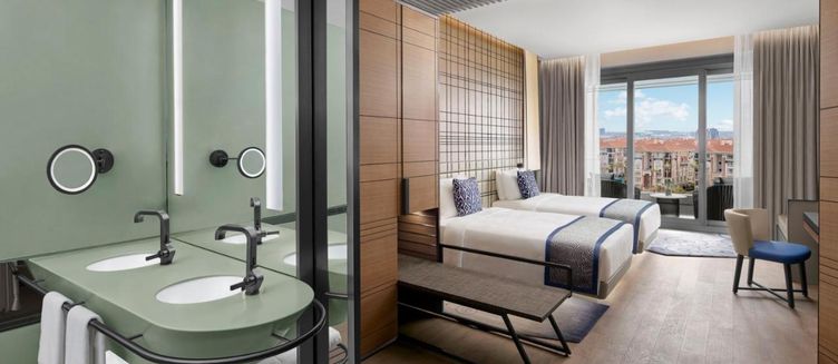 Фото отеля JW Marriott Hotel Istanbul Marmara Sea