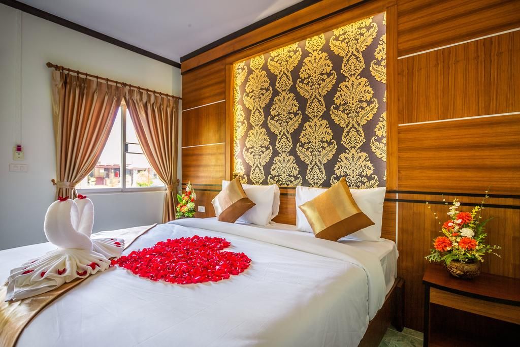 Phi Phi Andaman Beach Resort-SHA Plus фото 0