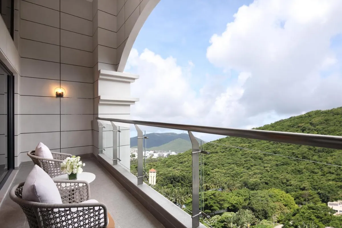Holiday Inn & Suites Sanya Yalong Bay фото 27