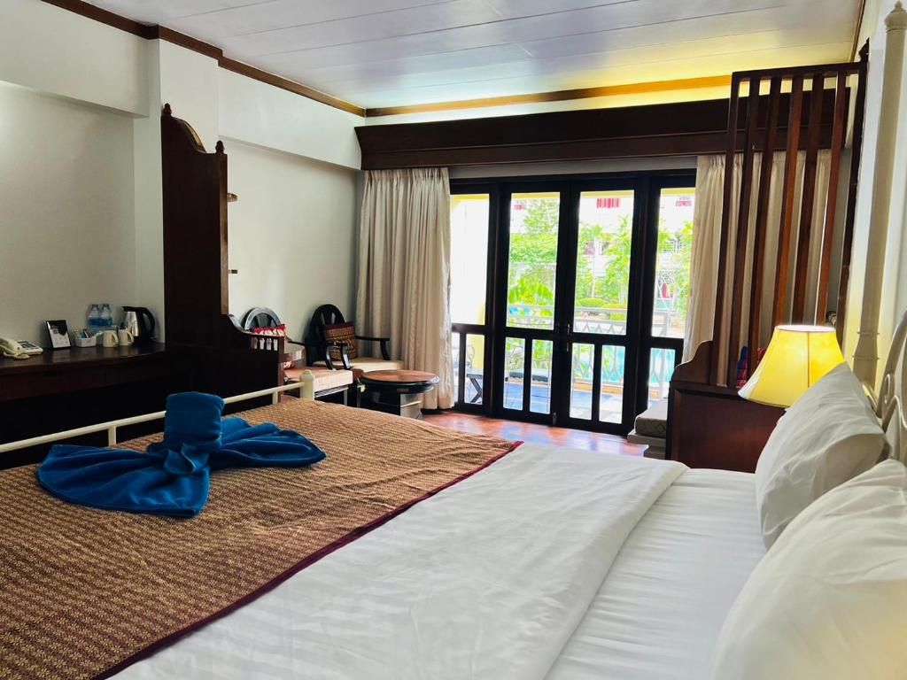 MW Krabi Beach Resort фото 41