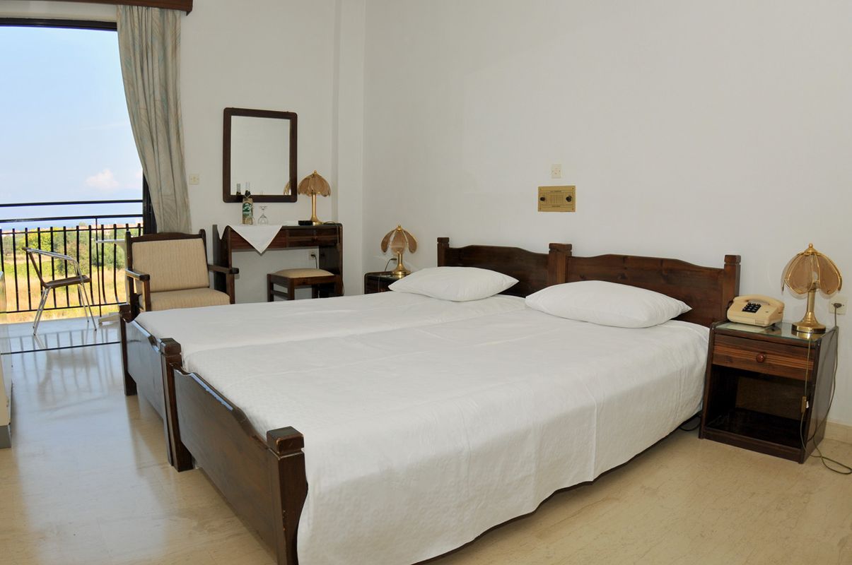 Pericles Hotel фото 19