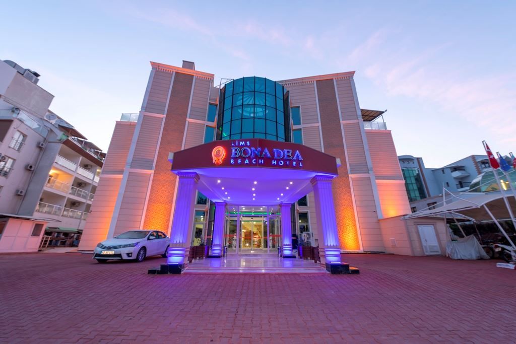 Lims Bona Dea Beach Hotel фото 26