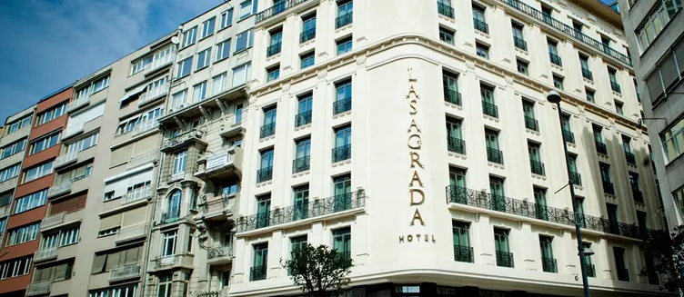 Фото отеля Lasagrada Hotel