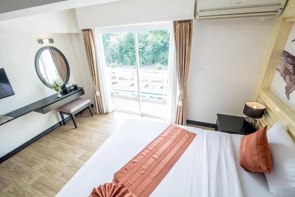 Sea Breeze Jomtien Resort фото 111