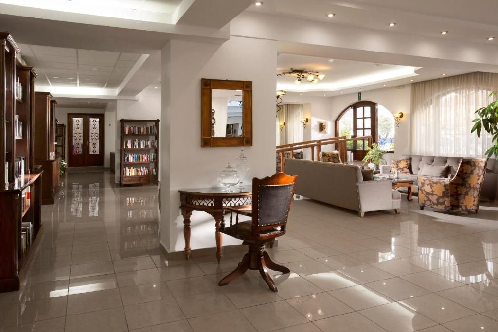 Almyrida Beach Hotel & Studios фото 15