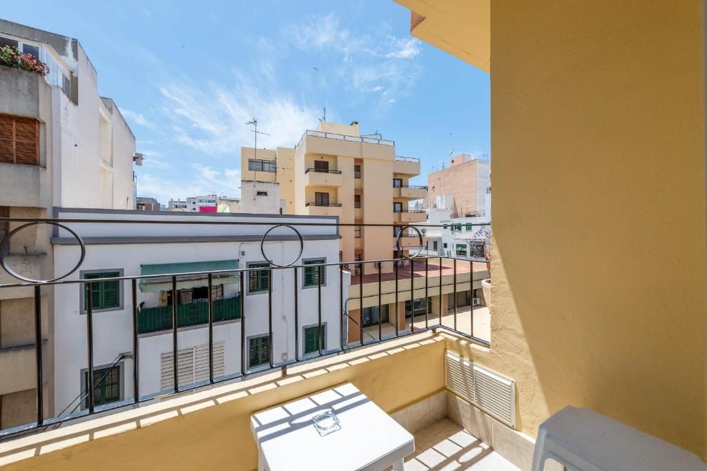 Хостел «Hostal Europa Punico» фото 4