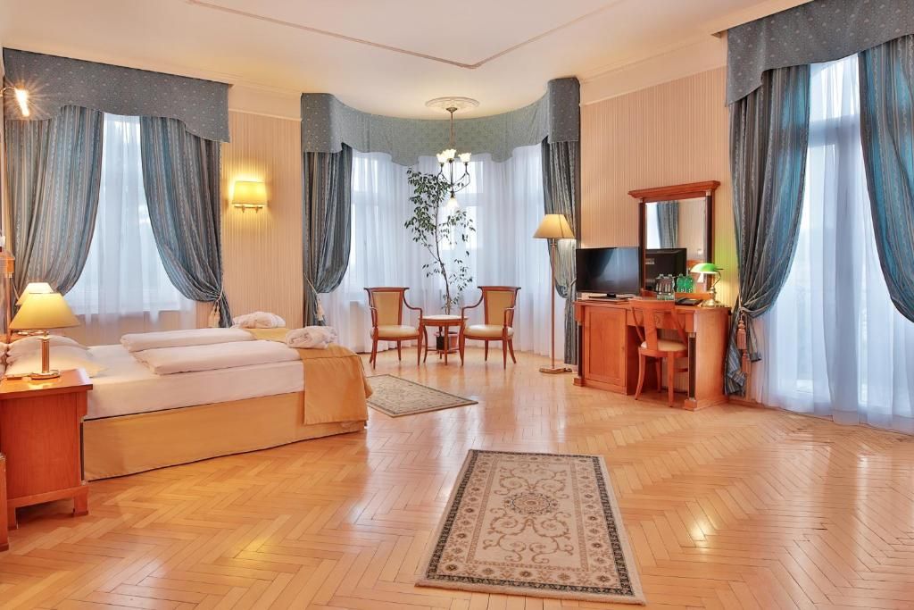 Hotel Belvedere фото 0